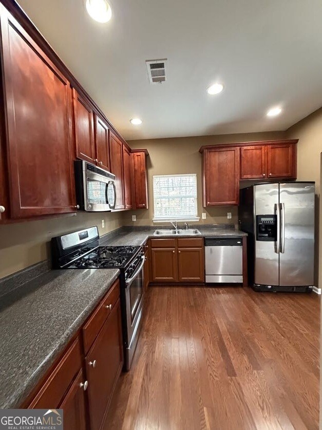 Building Photo - 2473 Capella Cir SW