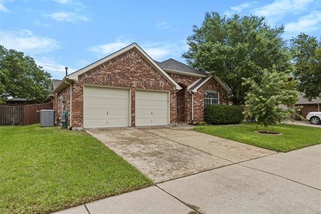 Building Photo - 6803 Woodcrest Ln
