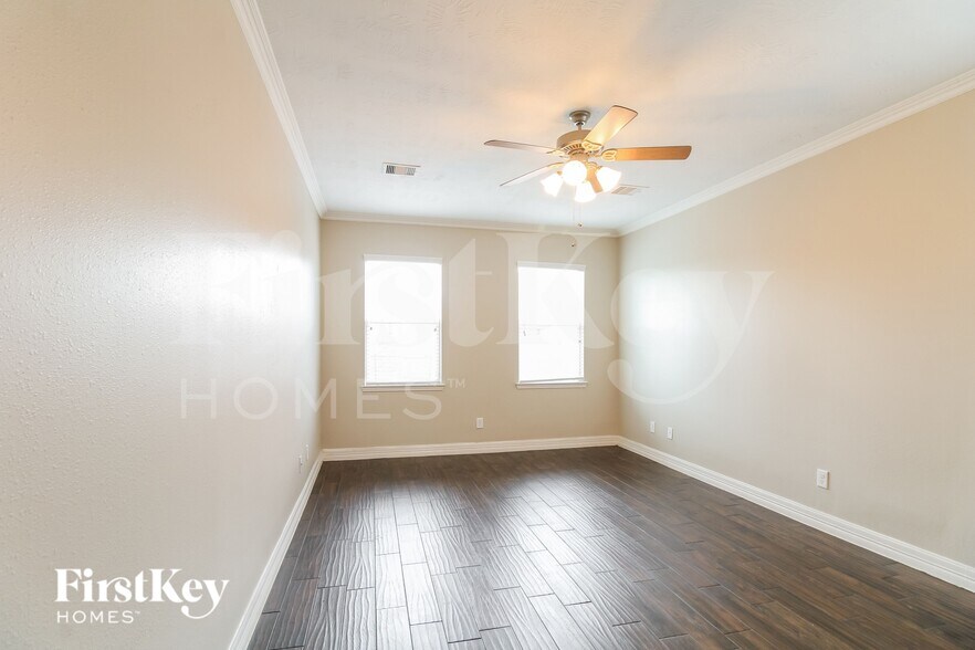 Building Photo - 8303 Egret Bay Cir