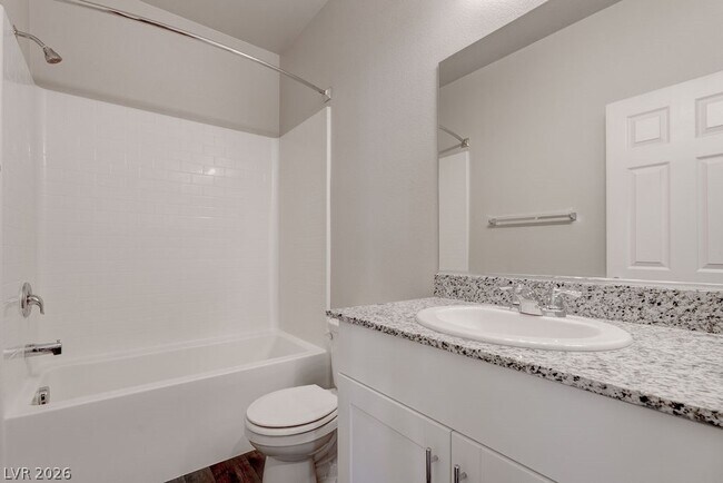 Building Photo - 4735 Ridgeley Ave