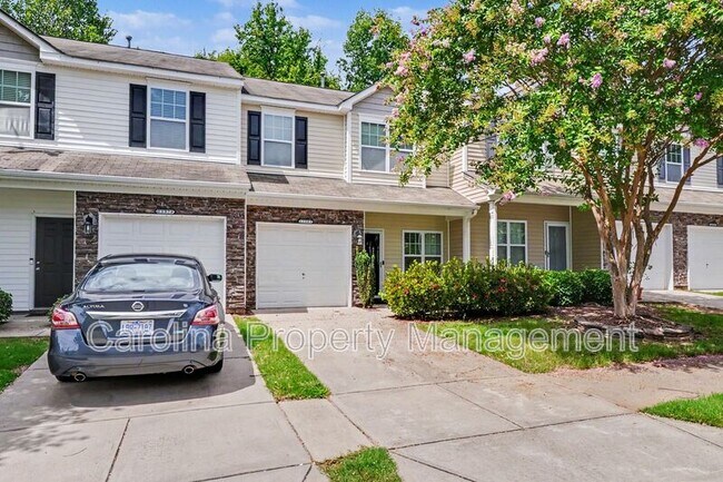 Building Photo - 13983 Singleleaf Lane