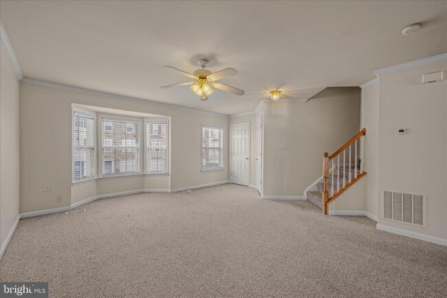 Building Photo - 36 Bruce Dr