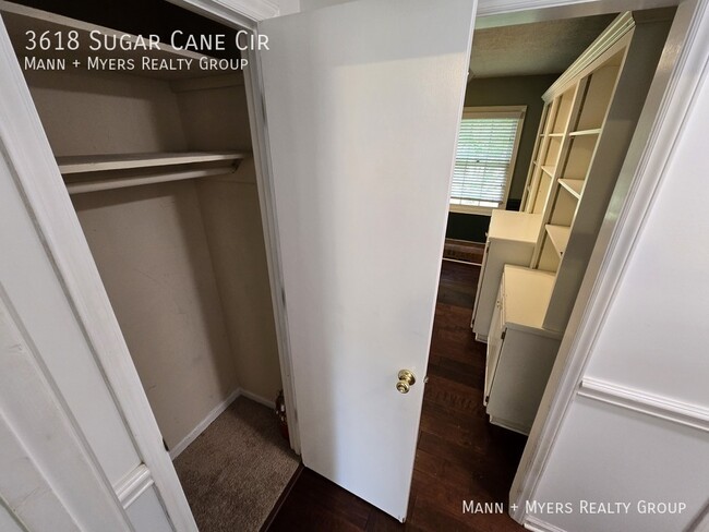 Building Photo - 3618 Sugar Cane Cir