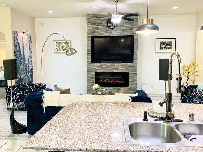 Building Photo - 21445 Lambeth Ridge Ln