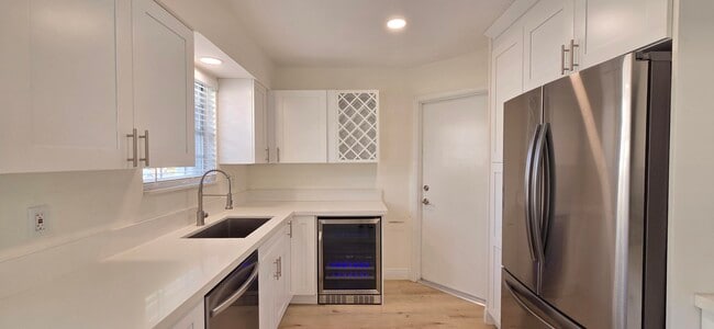 Building Photo - 13150 Green Finch Terrace