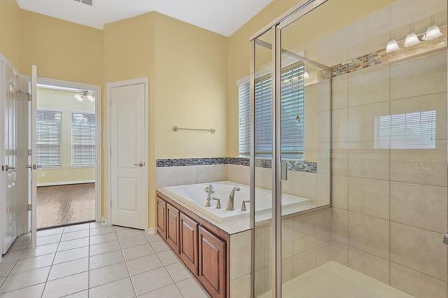 Building Photo - 304 Sir Brine Dr