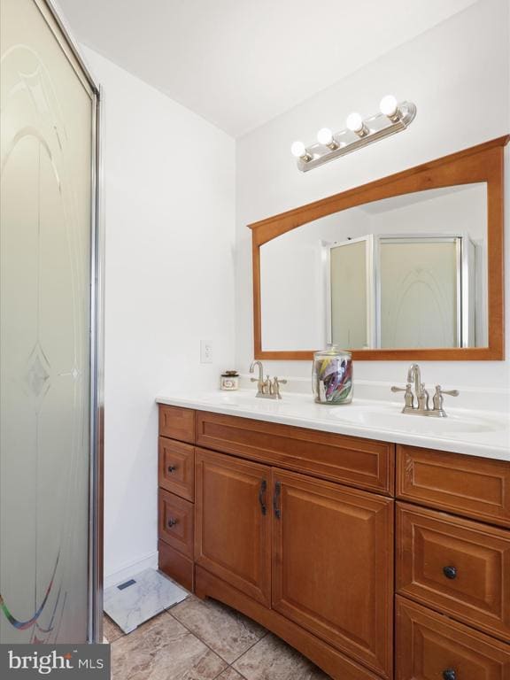 Building Photo - 8 English Oak Cir