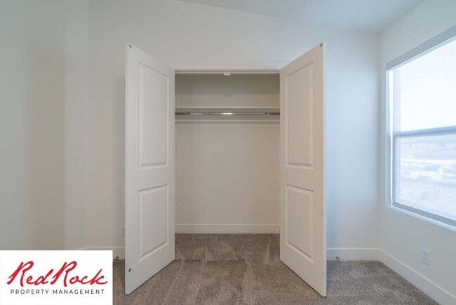 Building Photo - Come Live in the Desirable Sage Canyon Neighborhood!