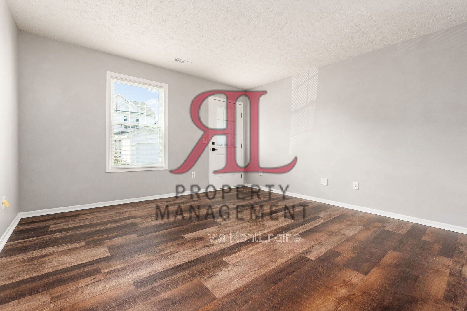 Building Photo - 6022 Brice Park Dr