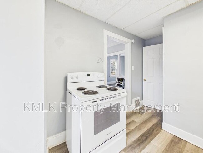 Building Photo - 2337 15th St SW