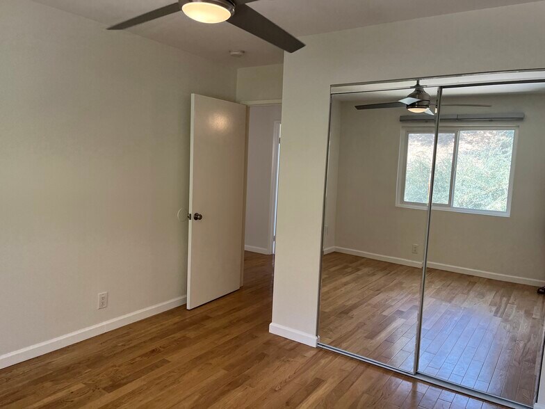Front Bedroom - 420 Hardison Way