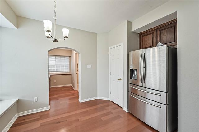 Building Photo - 4310 Mulligan Ave