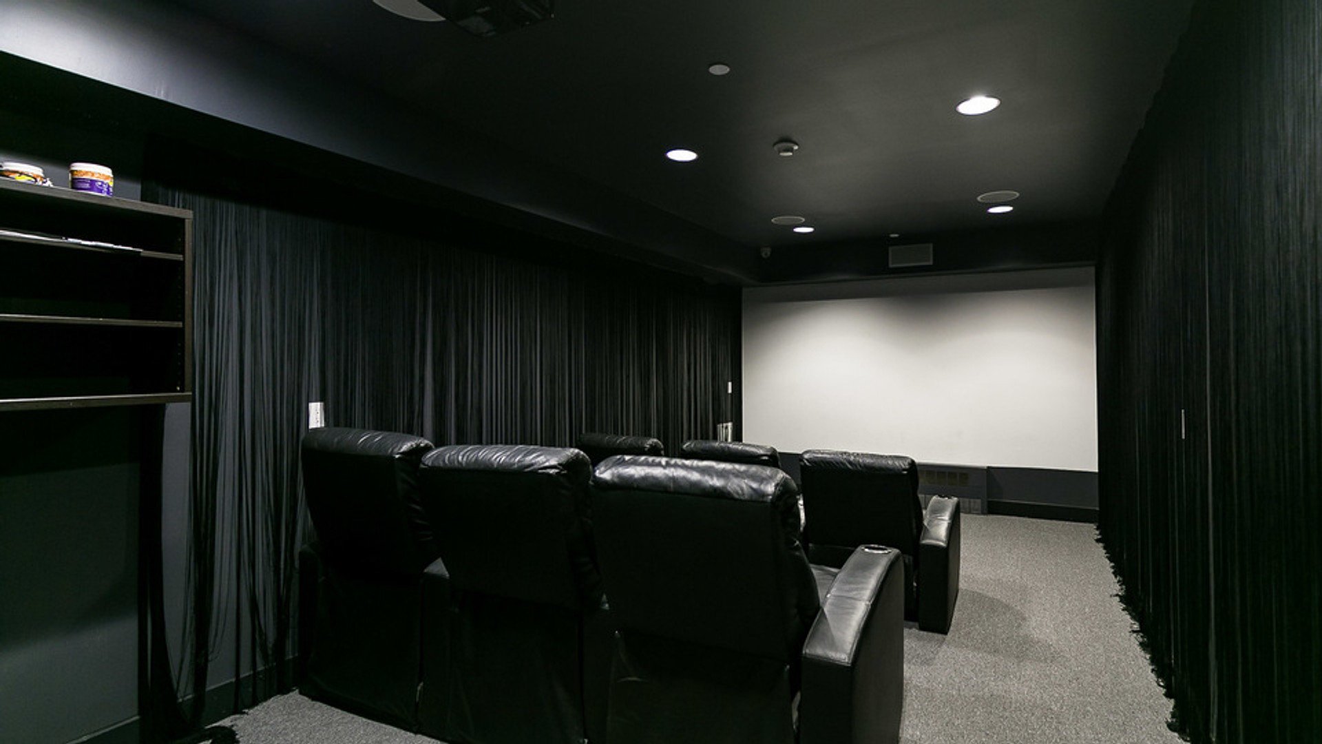 Building Photo - 836 Bergen St