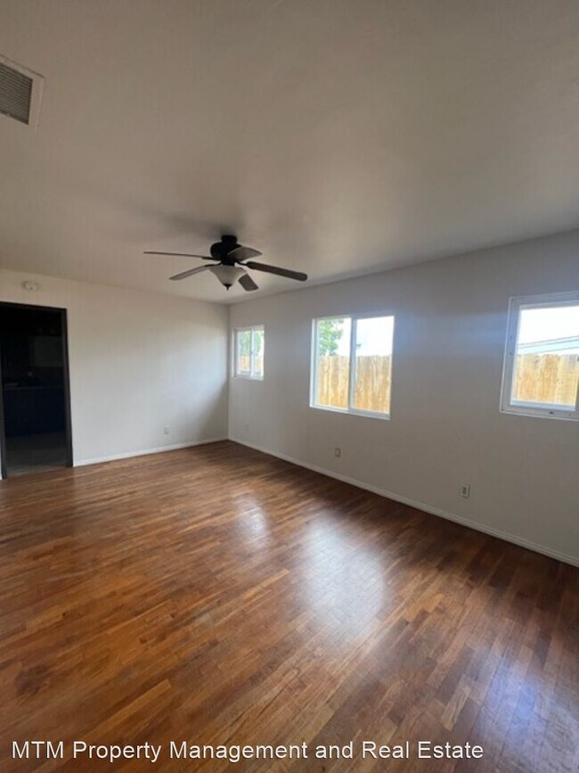 Building Photo - 3 br, 2 bath House - 4142 69th St