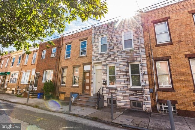 Building Photo - 3121 Agate St