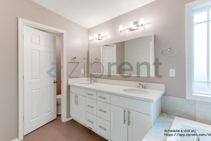 Building Photo - 1249 149th Pl SE