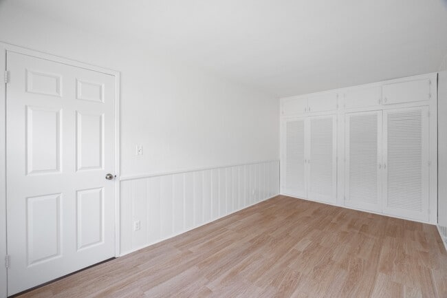 Building Photo - 3493 Meier St