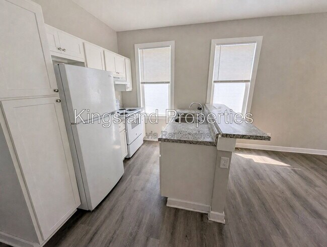 Building Photo - 7938 Church Dr