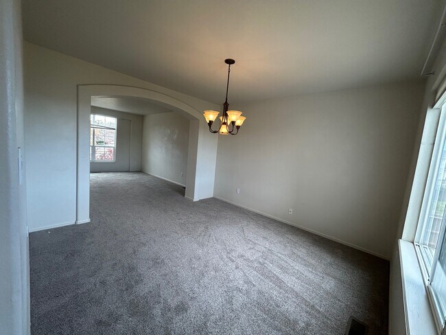 Building Photo - 9060 Strand Way