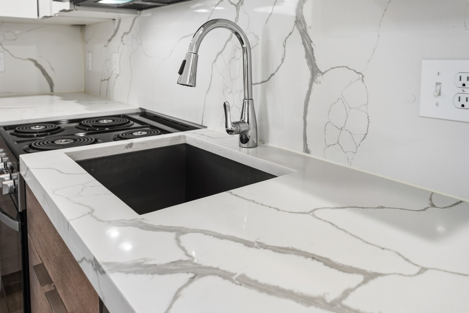 Building Photo - 41 Wolcott St