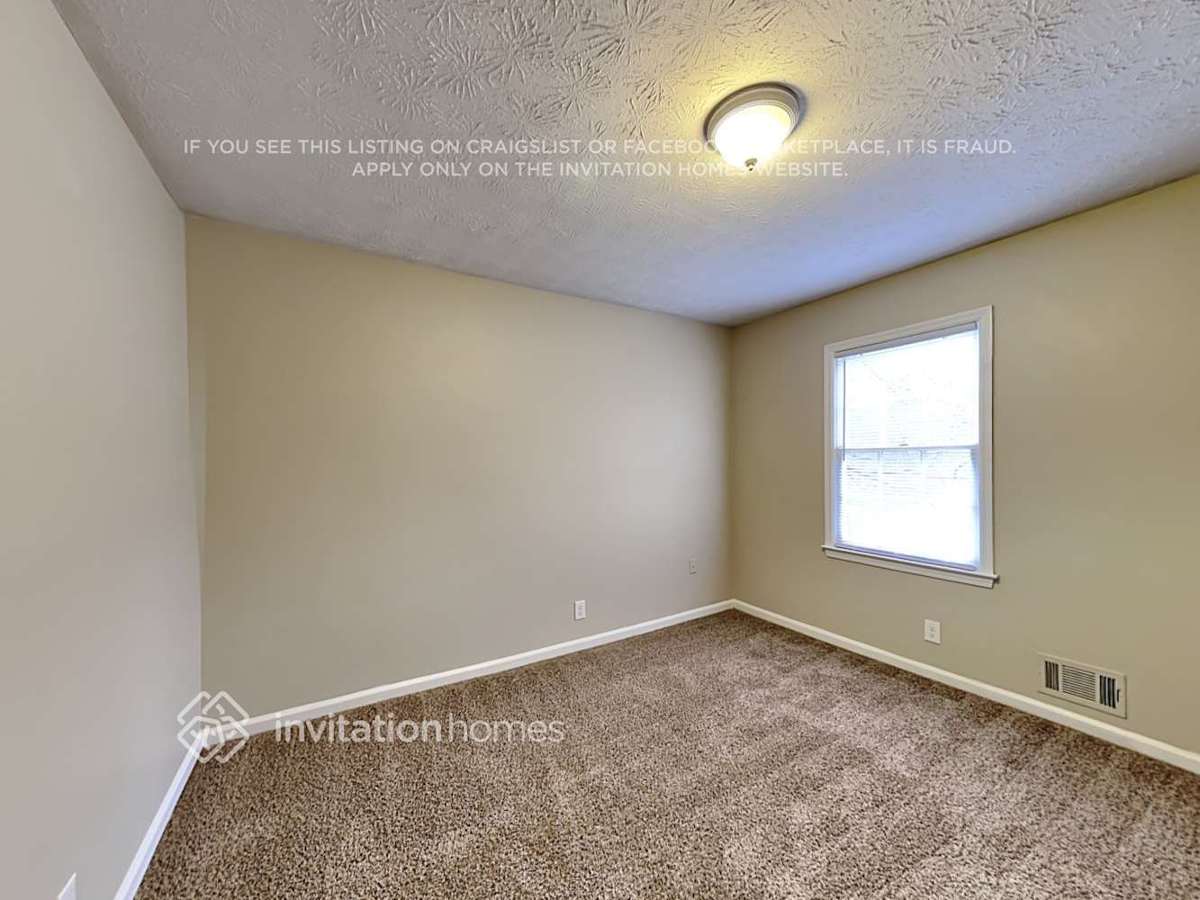 Building Photo - 1330 Timbercrest Ct