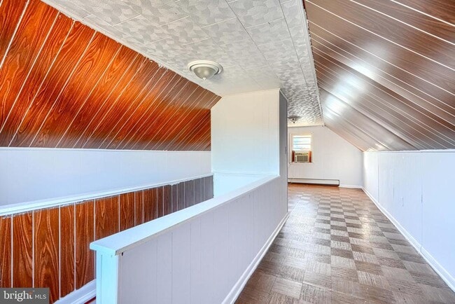 Building Photo - 7839 Birmingham Ave