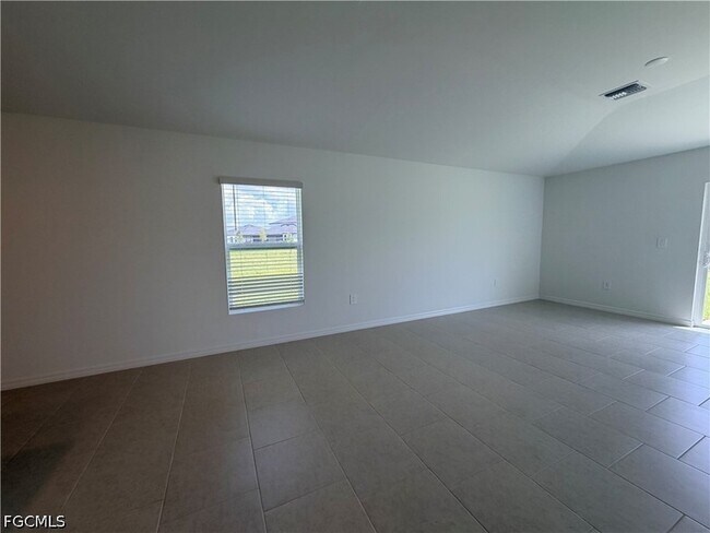 Building Photo - 4062 San Felice Ln