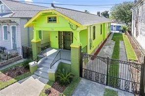 Building Photo - Stunning Bywater house in Alvar