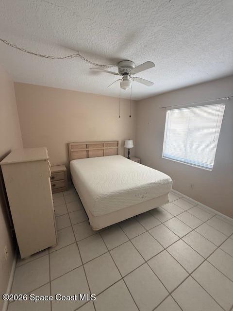 Building Photo - 2467 S Washington Ave