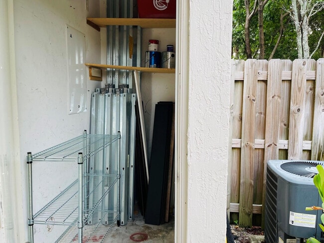 Building Photo - 4854 NW 58th Manor