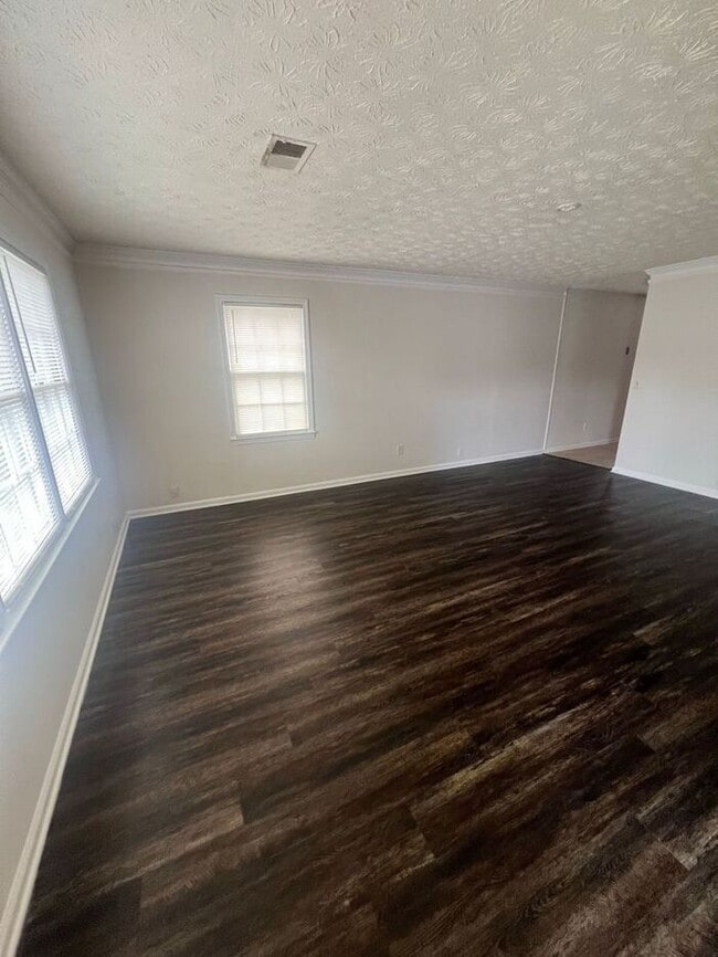 Building Photo - !!!WARNING: AVOID SCAMS CONFIRM RENTAL AT ...