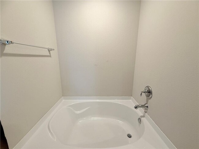 Building Photo - 10611 Burlington Estates Dr