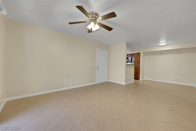 Building Photo - 555 E Silverado Ranch Blvd