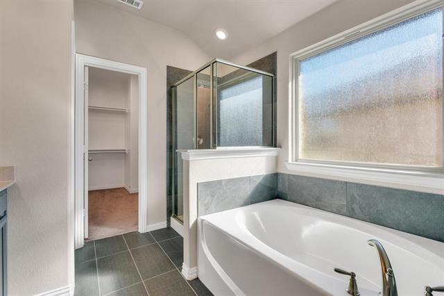 Building Photo - 2310 Bellewood Ct