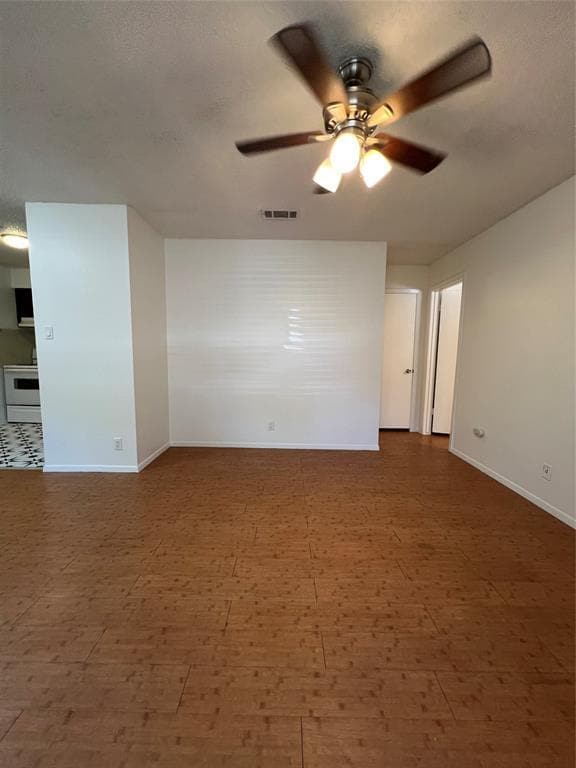 Building Photo - 3403 Willowrun Cove