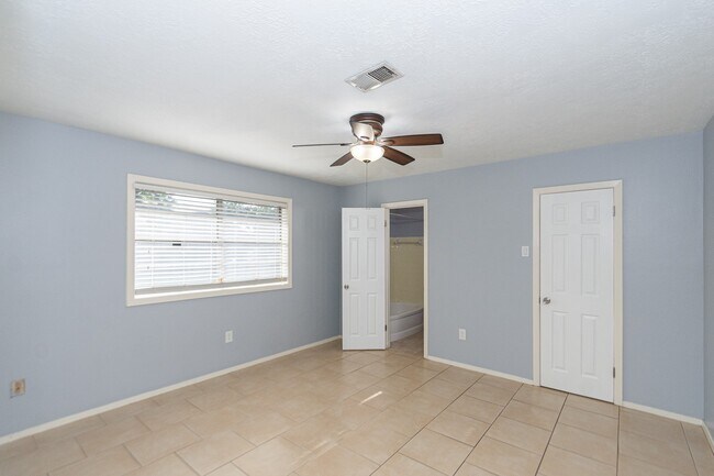 Building Photo - 4210 Cork Ln