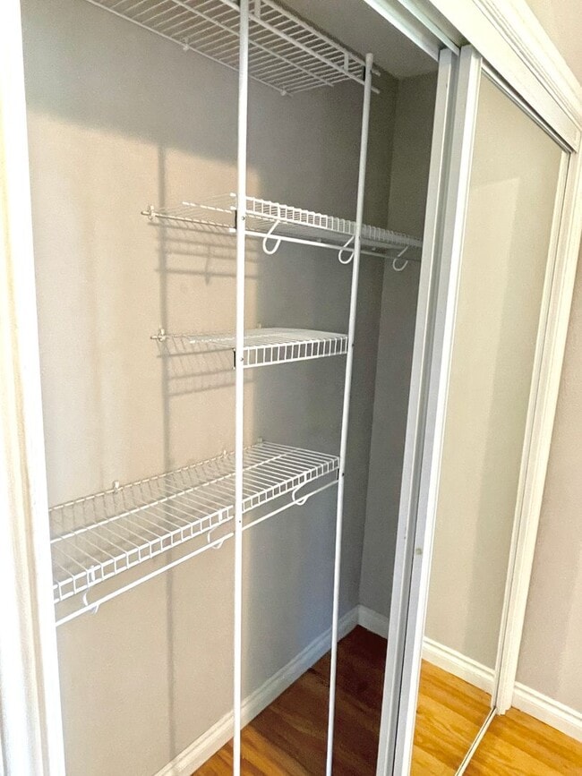 Building Photo - Brentwood-Darlington, 3 bed, 1 bath ranch with large, fenced yard