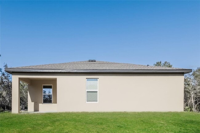 Building Photo - 127 Tulip Ln