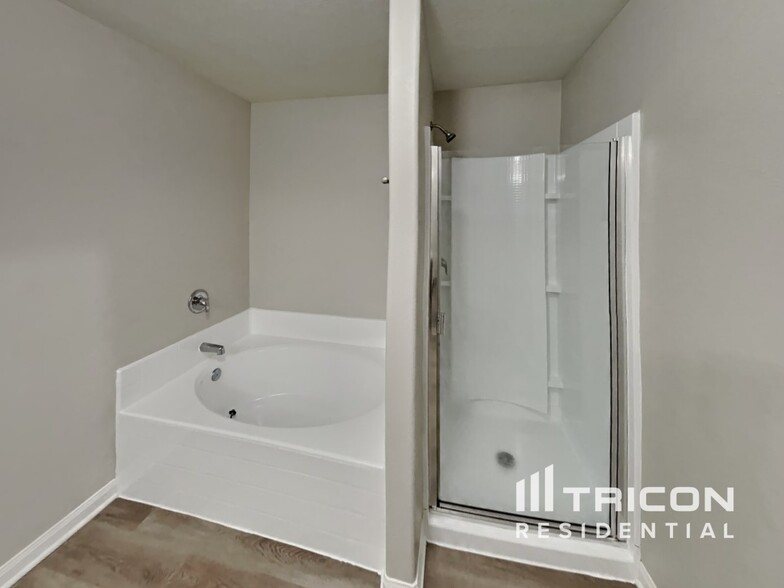 Building Photo - 308 Crooked Pine Court