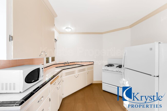 Building Photo - 155 W I St