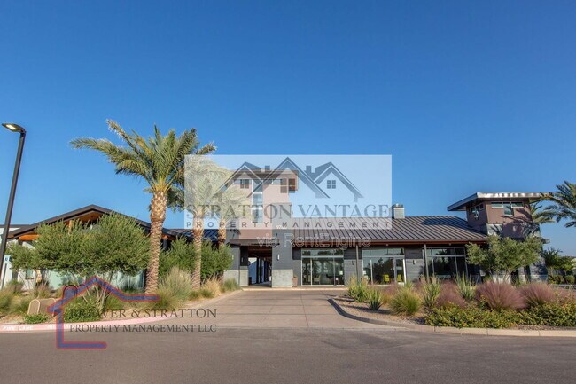 Building Photo - 9638 E Tesla Ave