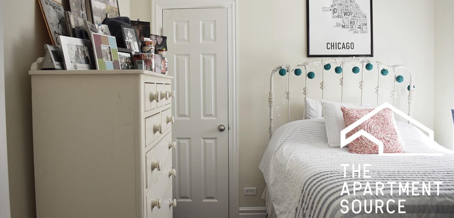 Building Photo - 3823 N Greenview Ave