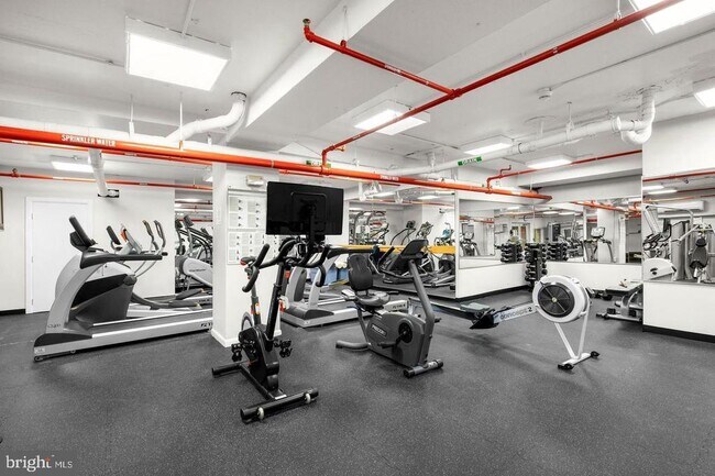 Building Photo - 226 W Rittenhouse Square