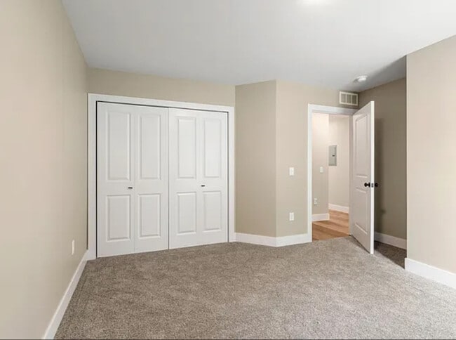 Building Photo - 707 Homewild Ave