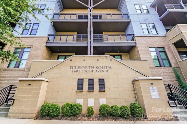 Building Photo - 2401 Euclid Ave