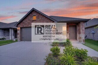 Building Photo - 848 Good Cheer Ln