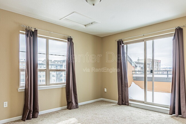 Building Photo - 492 S Saulsbury St
