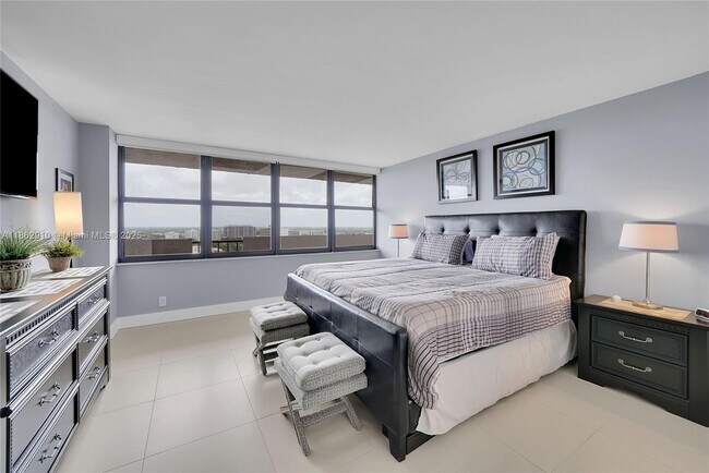 Building Photo - 936 Intracoastal Dr