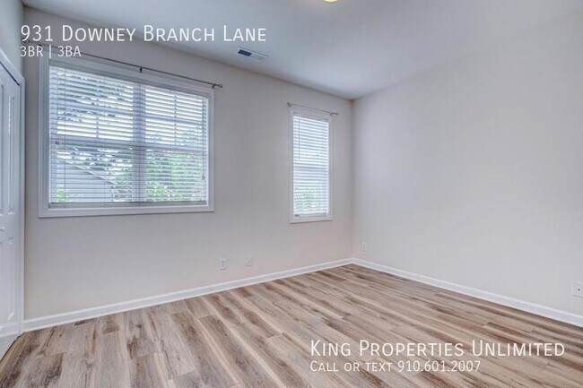Building Photo - 931 Downey Branch Ln