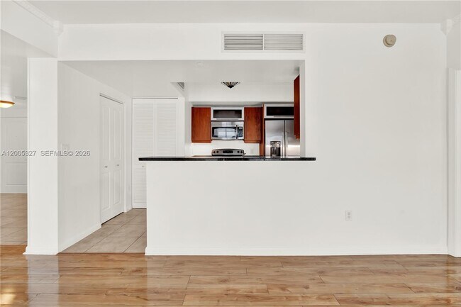 Building Photo - 7350 SW 89th St